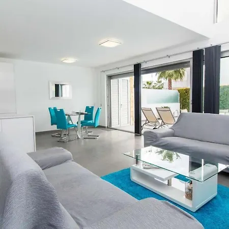 Harmony 4b House - Privat Pool & Ecologic & Privacy &